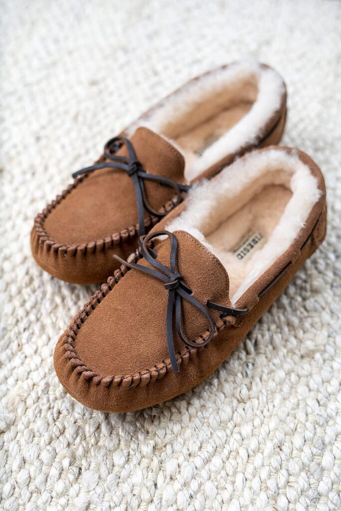 Dearfoams Womens Fireside Water Resistant Shearling Victoria Moc with Tie Slipper Dearfoams Womens Fireside Water Resistant Shearling Victoria Moc with Tie Slipper