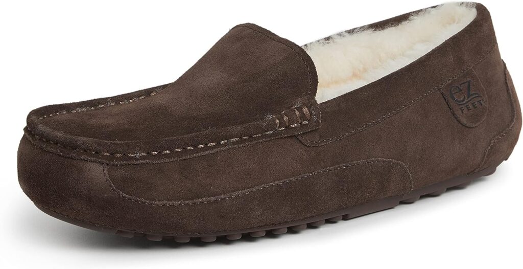 EZ Feet Mens Indoor Outdoor Shearling Breathable Slip-On Moccasins Slipper
